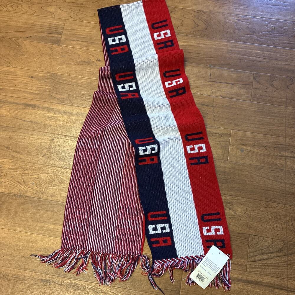 KNITMAKERS USA Fringe Scarf RED WHITE & BLUE SWC 825509